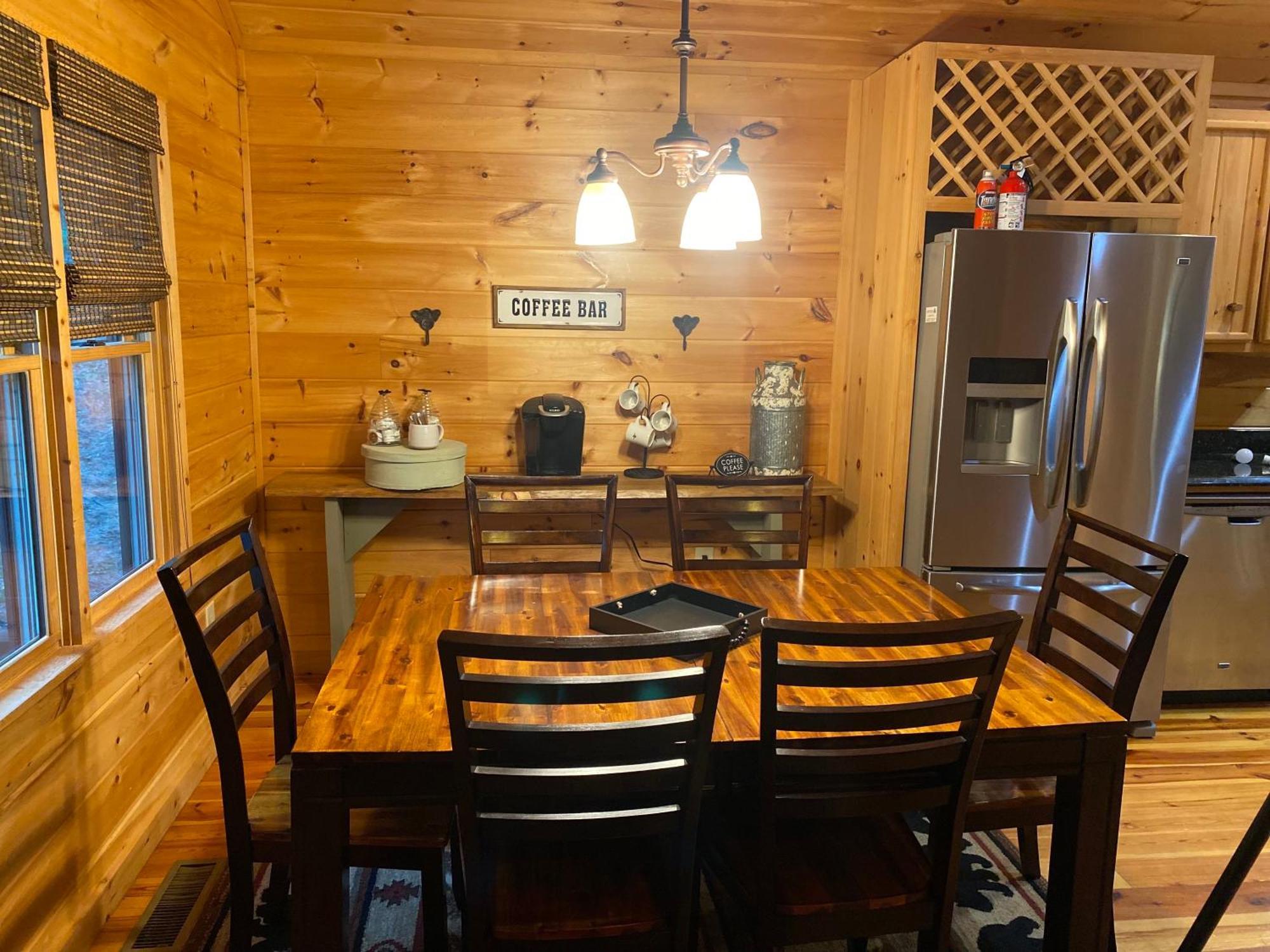 The Cozy Lazy Laurel With Year-Round Mountain Views, Hot Tub, Fire Pit Villa Cherry Log Exteriör bild