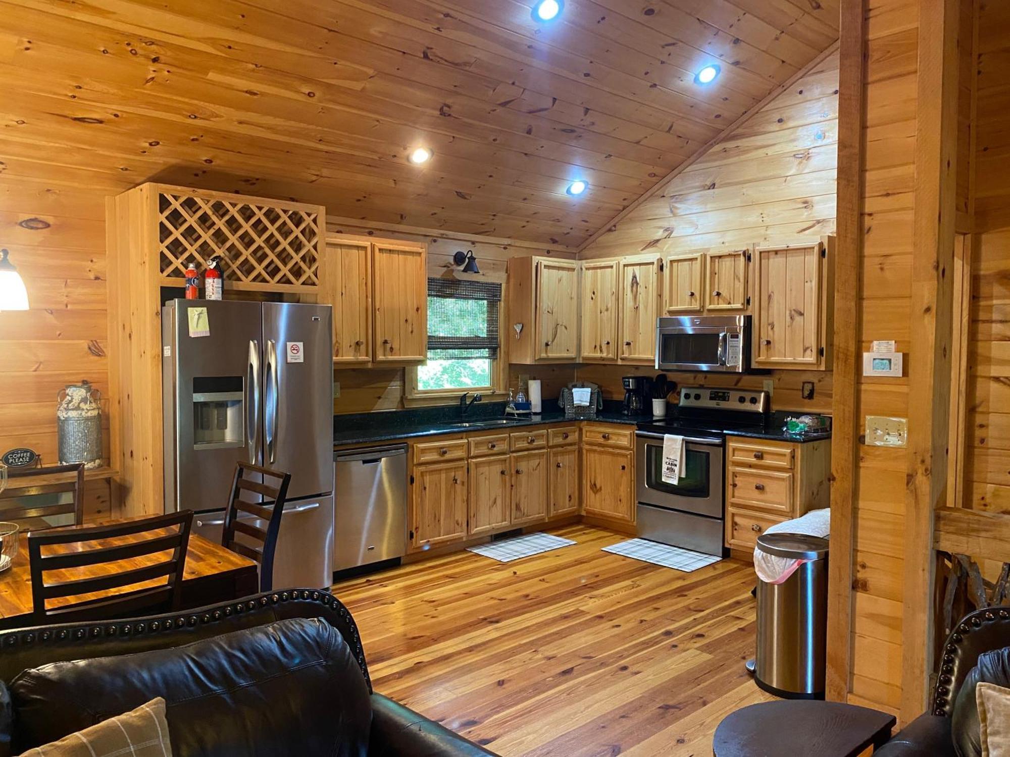 The Cozy Lazy Laurel With Year-Round Mountain Views, Hot Tub, Fire Pit Villa Cherry Log Exteriör bild