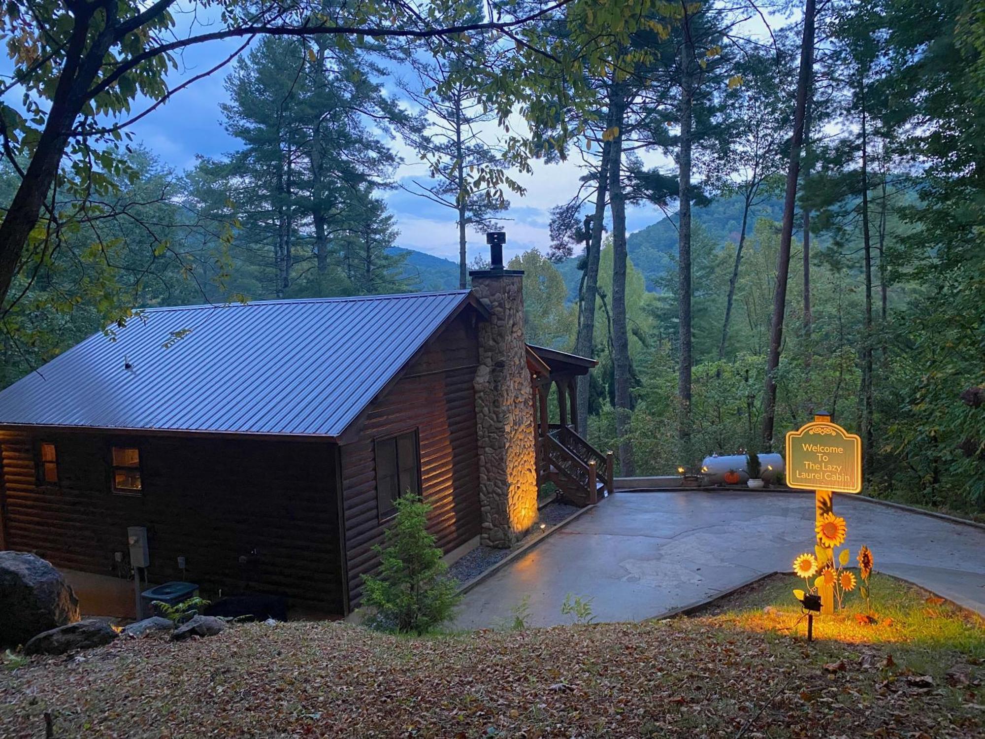 The Cozy Lazy Laurel With Year-Round Mountain Views, Hot Tub, Fire Pit Villa Cherry Log Exteriör bild